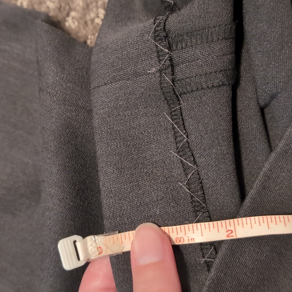 NWT Express Editor Pants Size 2 - Picture 9 of 9